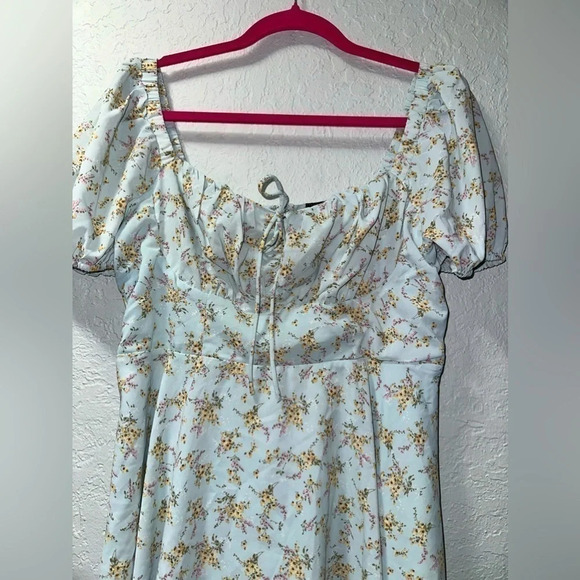 Windsor Budding Romance Floral Chiffon Skater Dress - Picture 2 of 10